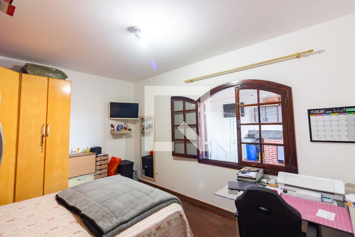 Casa, 3 quartos, 215 m² - Foto 17