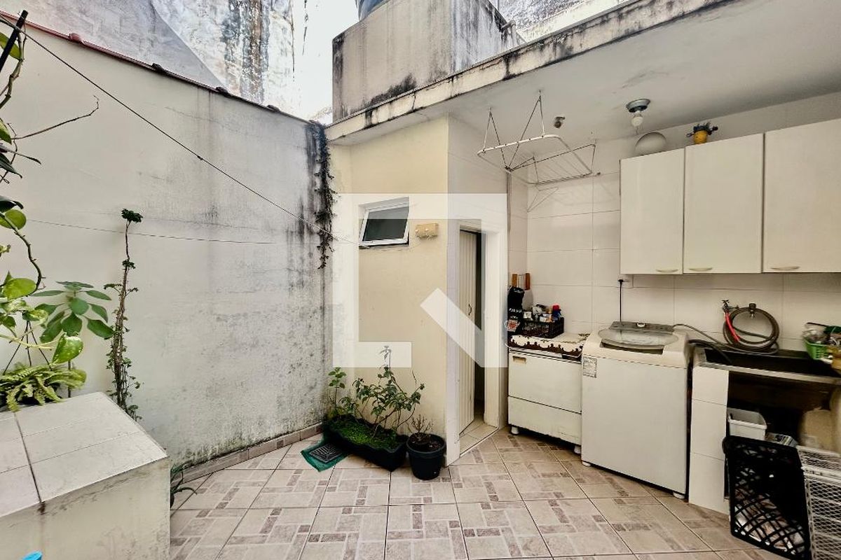 Casa, 2 quartos, 200 m² - Foto 23