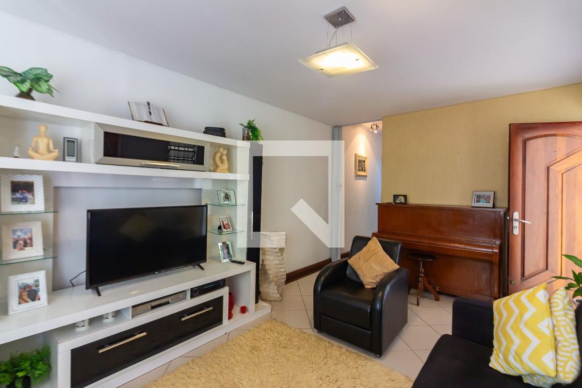 Casa, 3 quartos, 137 m² - Foto 4