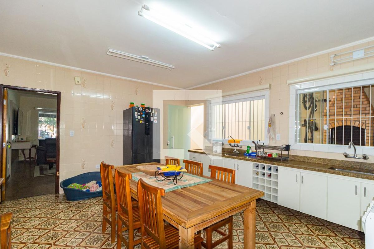 Casa, 3 quartos, 138 m² - Foto 35