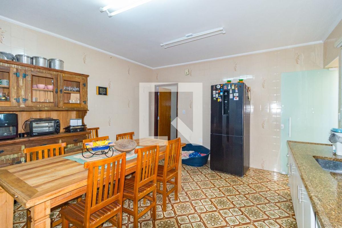 Casa, 3 quartos, 138 m² - Foto 34