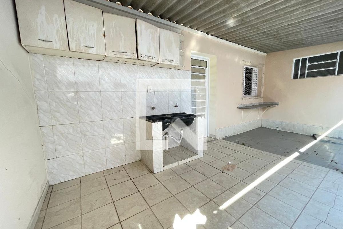 Casa, 2 quartos, 255 m² - Foto 30