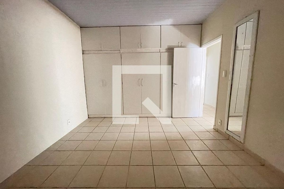 Casa, 2 quartos, 255 m² - Foto 12