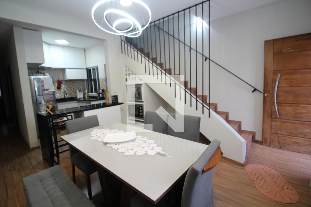 Casa, 4 quartos, 150 m² - Foto 1
