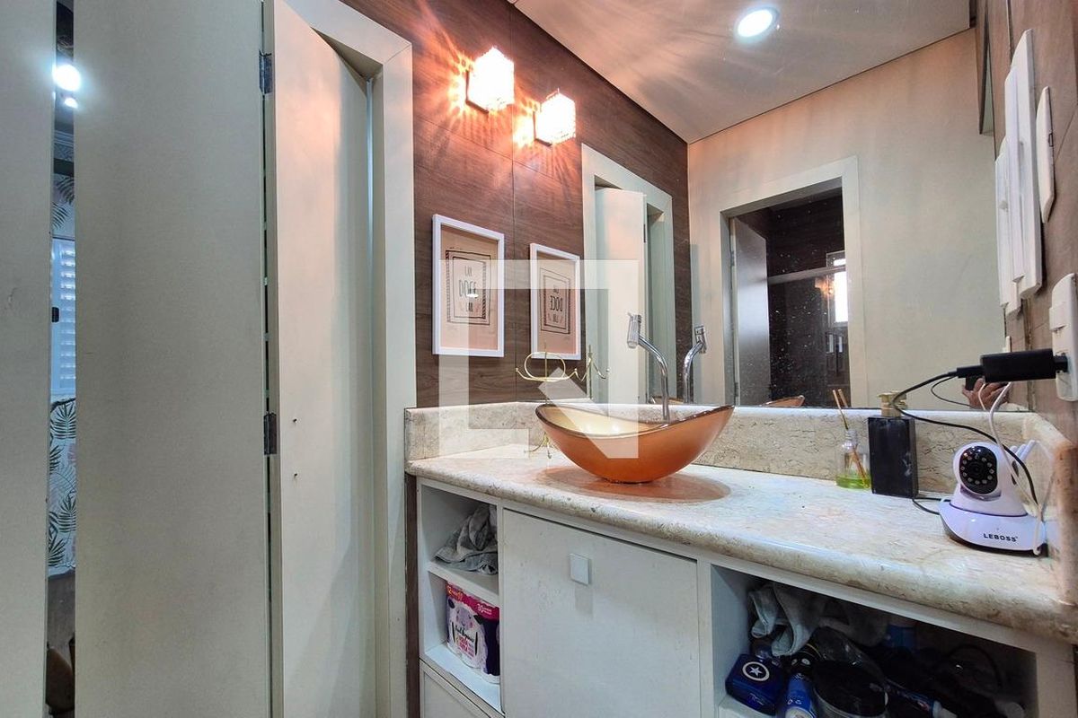 Casa à Venda - Swiss Park, 4 Quartos,  314 m2 em , Campinas - sp | SoloBR