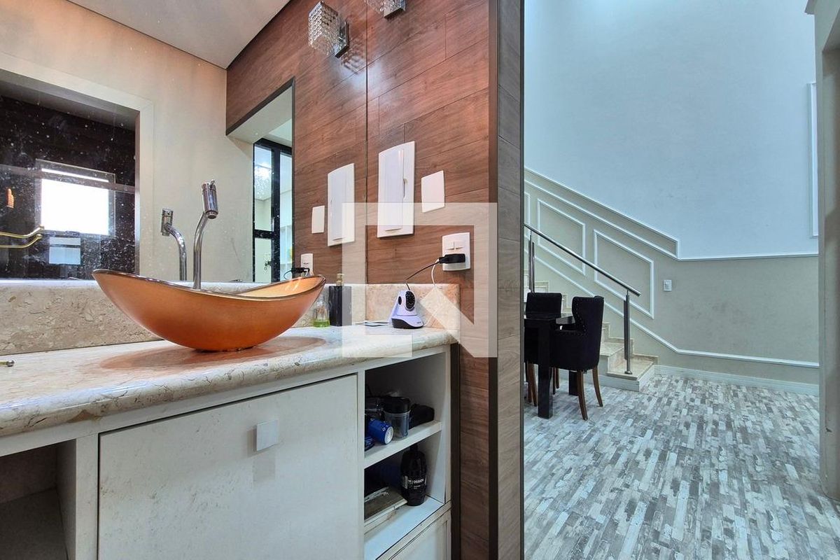 Casa à Venda - Swiss Park, 4 Quartos,  314 m2 em , Campinas - sp | SoloBR