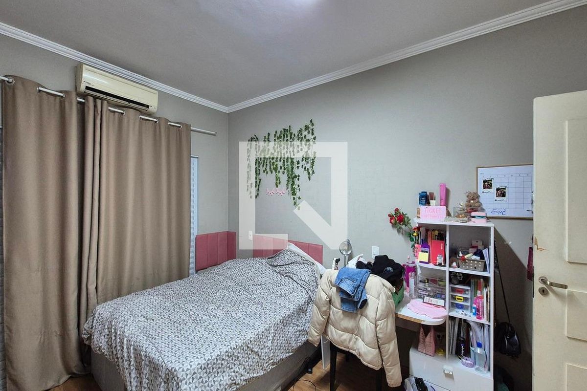 Casa à Venda - Swiss Park, 4 Quartos,  314 m2 em , Campinas - sp | SoloBR
