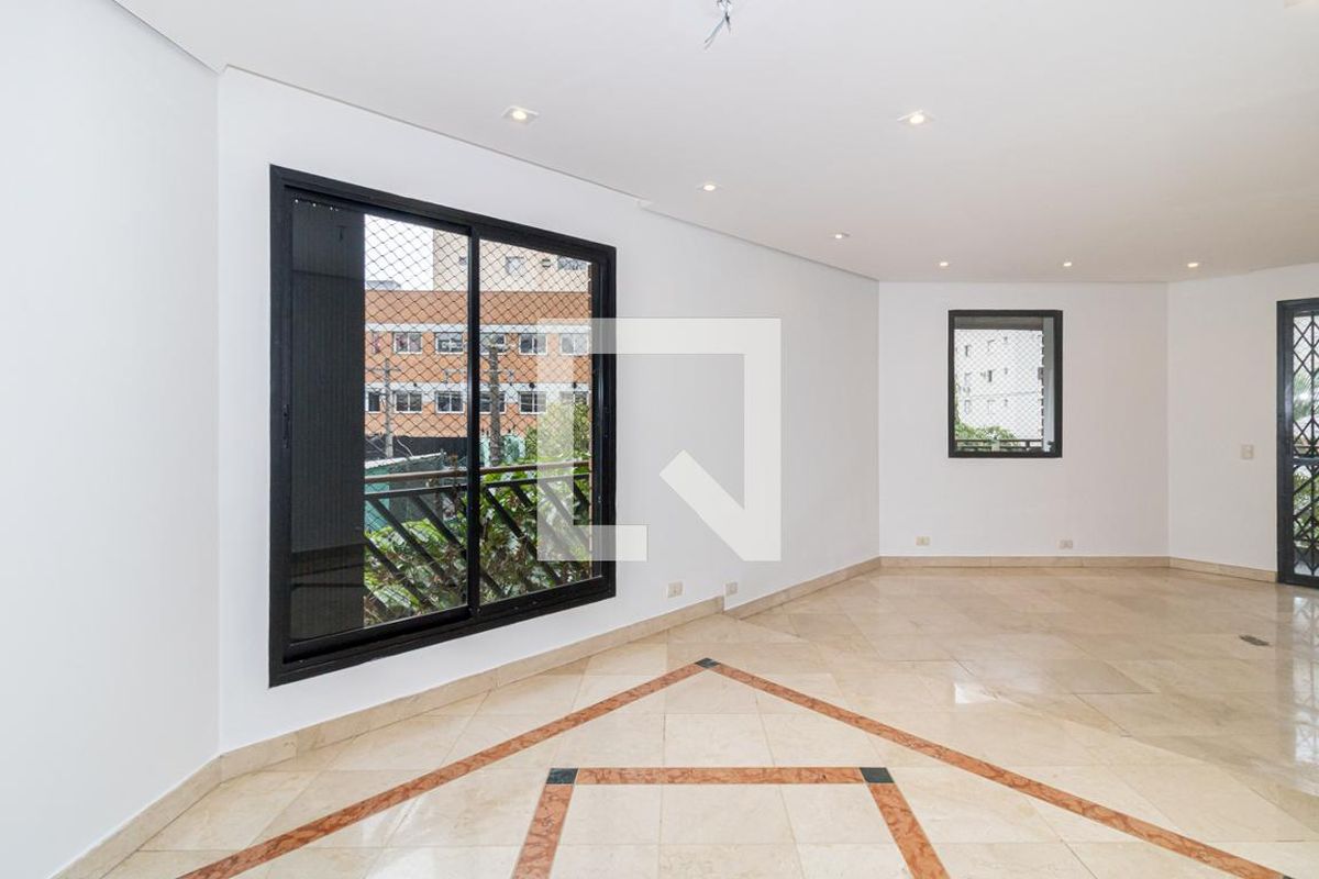 Apartamento, 3 quartos, 205 m² - Foto 11
