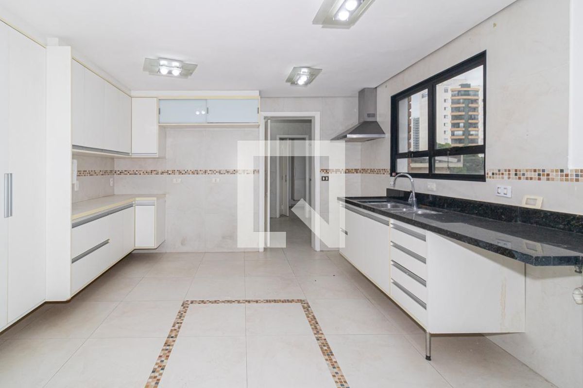 Apartamento, 3 quartos, 205 m² - Foto 50