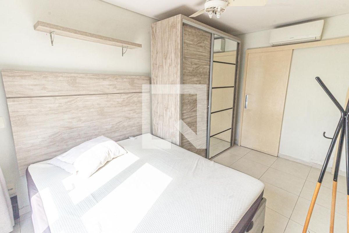 Apartamento, 2 quartos, 70 m² - Foto 11