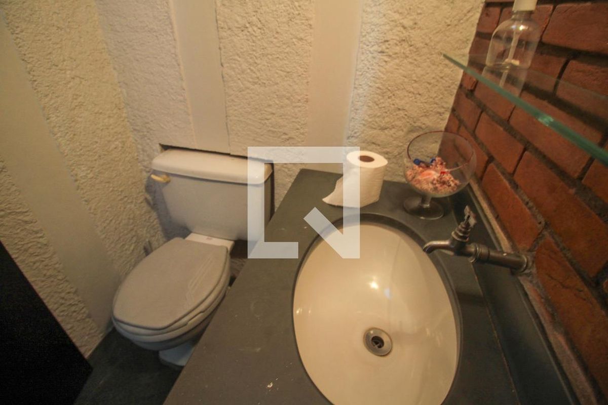 Casa, 2 quartos, 220 m² - Foto 13