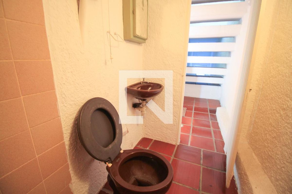 Casa, 2 quartos, 220 m² - Foto 53