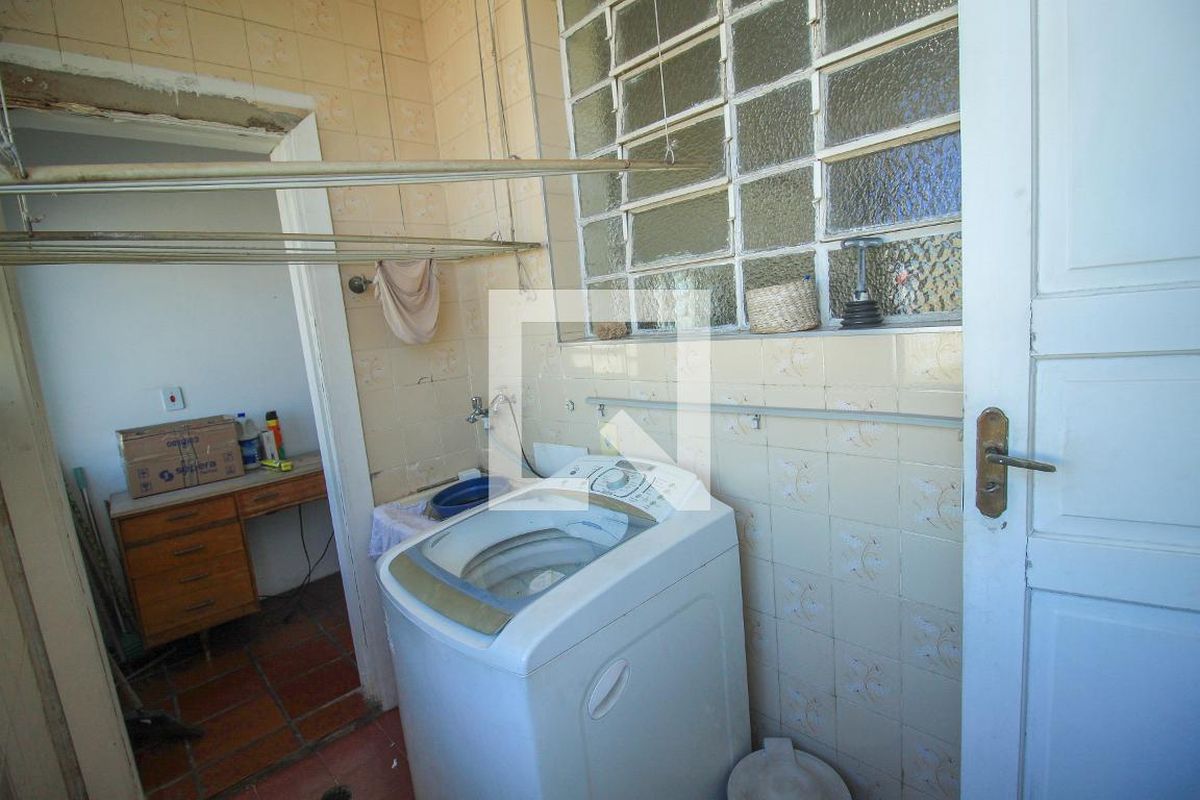 Casa, 2 quartos, 220 m² - Foto 42