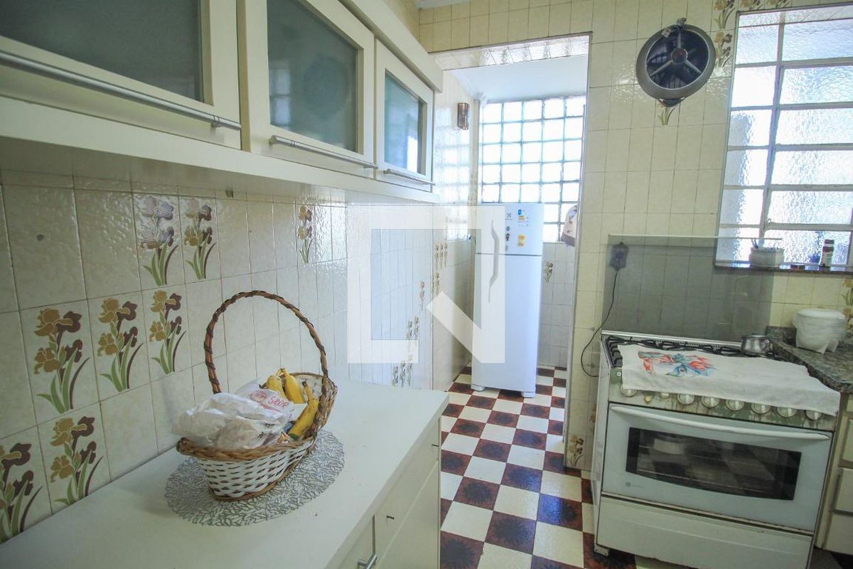 Casa, 2 quartos, 220 m² - Foto 40