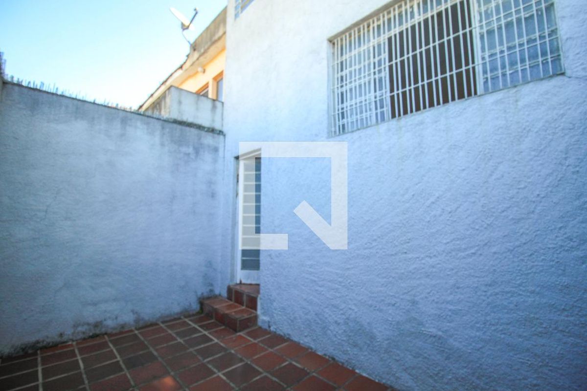 Casa, 2 quartos, 220 m² - Foto 57