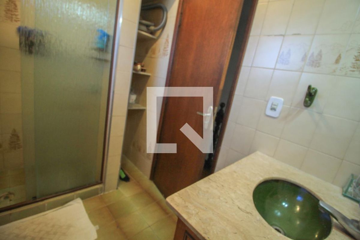 Casa, 2 quartos, 220 m² - Foto 33
