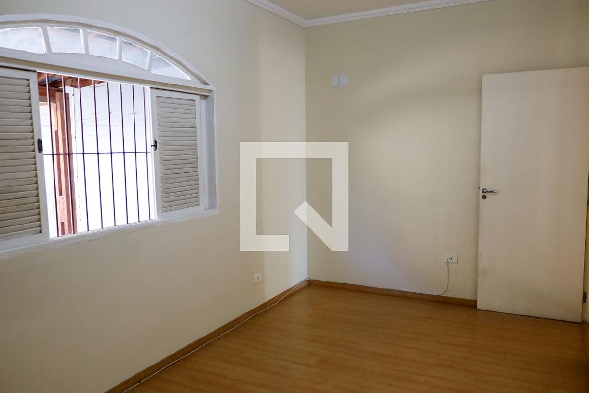 Casa, 3 quartos, 285 m² - Foto 10