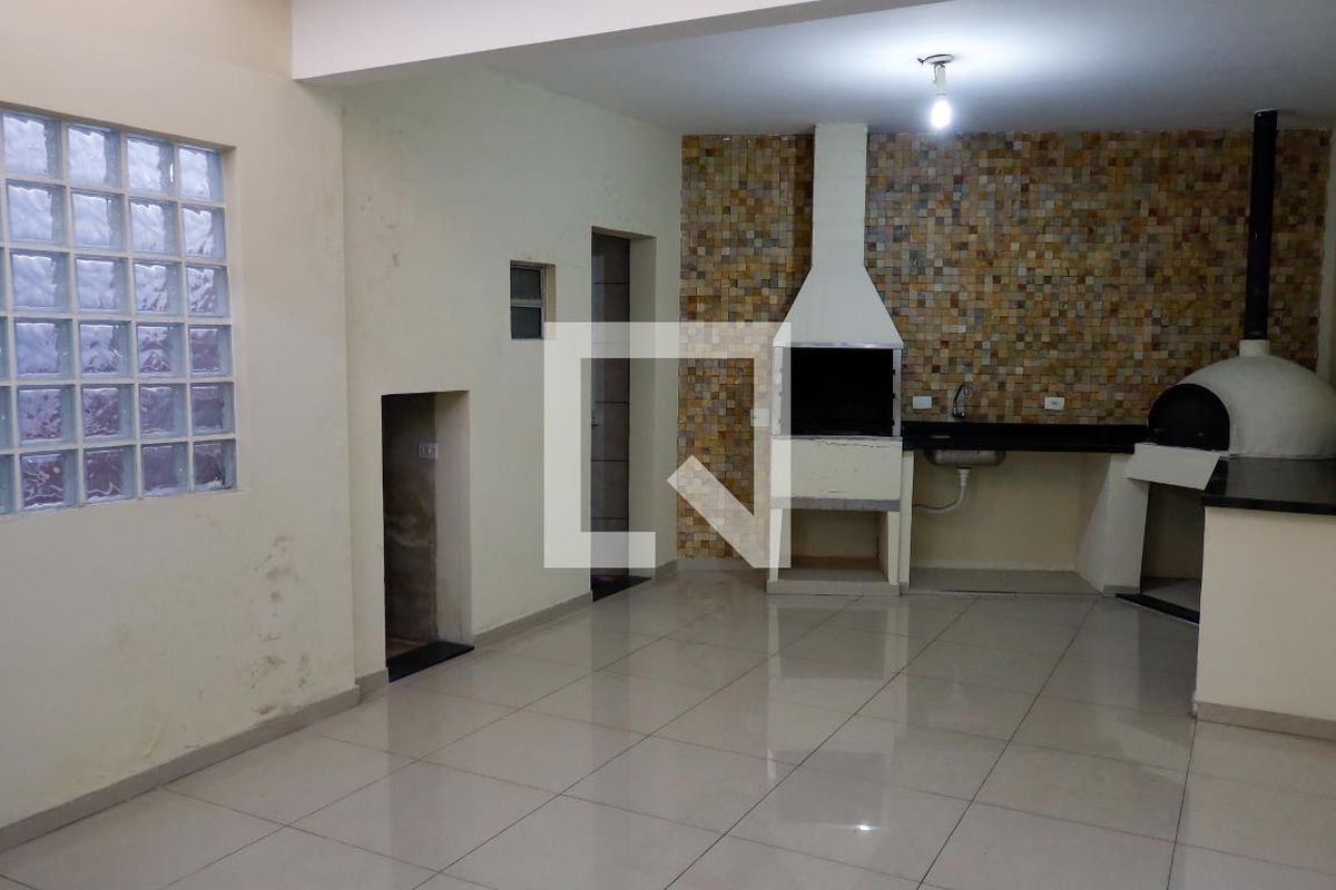 Casa, 3 quartos, 285 m² - Foto 38