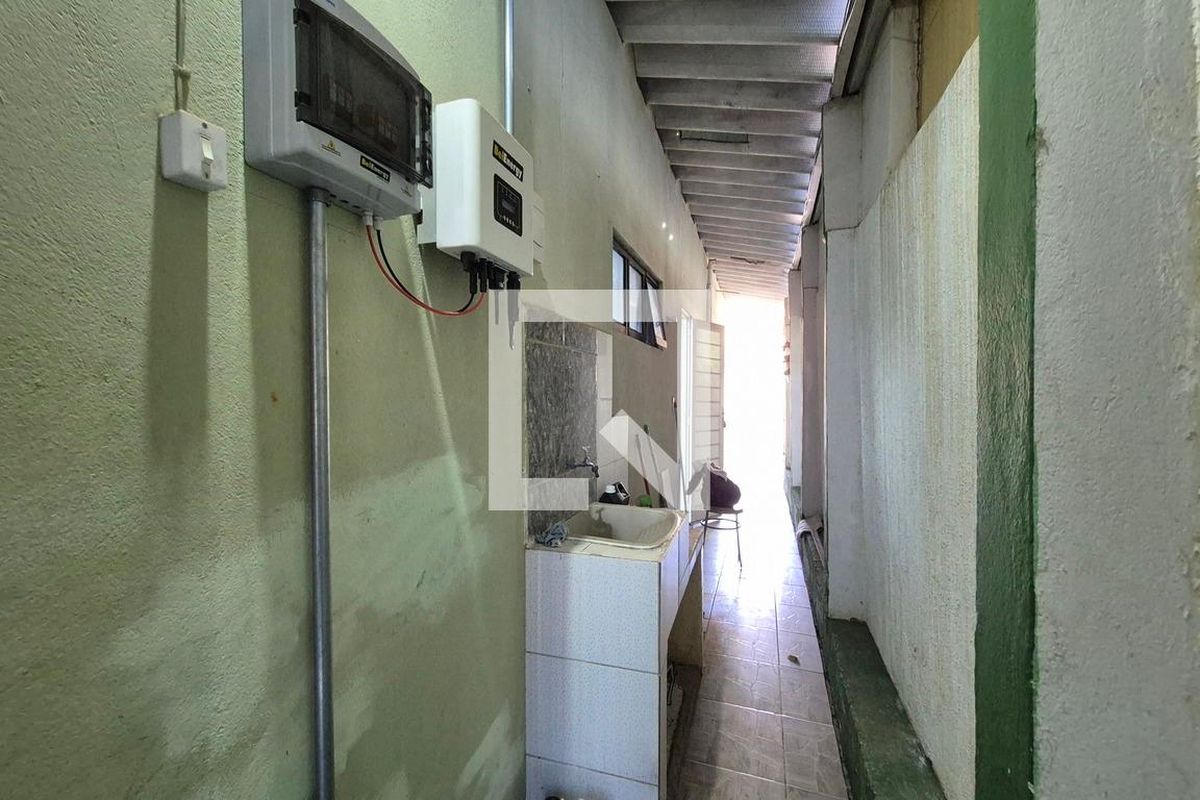 Casa à Venda - Jardim do Lago, 3 Quartos,  140 m2 em , Campinas - sp | SoloBR