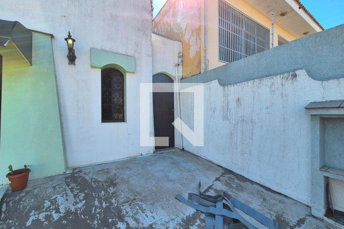 Casa à Venda - Jardim do Lago, 3 Quartos,  140 m2 em , Campinas - sp | SoloBR