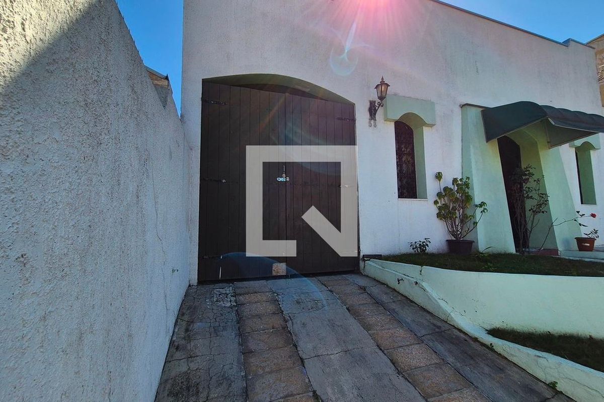 Casa à Venda - Jardim do Lago, 3 Quartos,  140 m2 em , Campinas - sp | SoloBR
