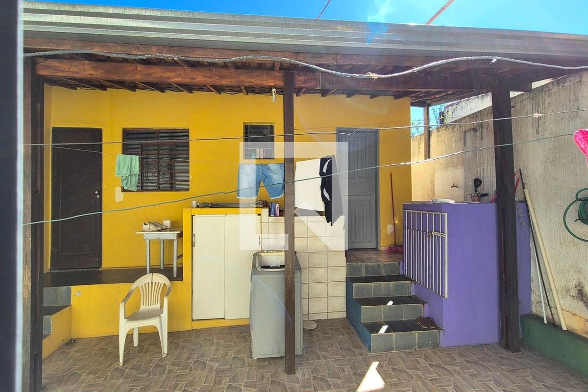 Casa à Venda - Jardim do Lago, 3 Quartos,  140 m2 em , Campinas - sp | SoloBR