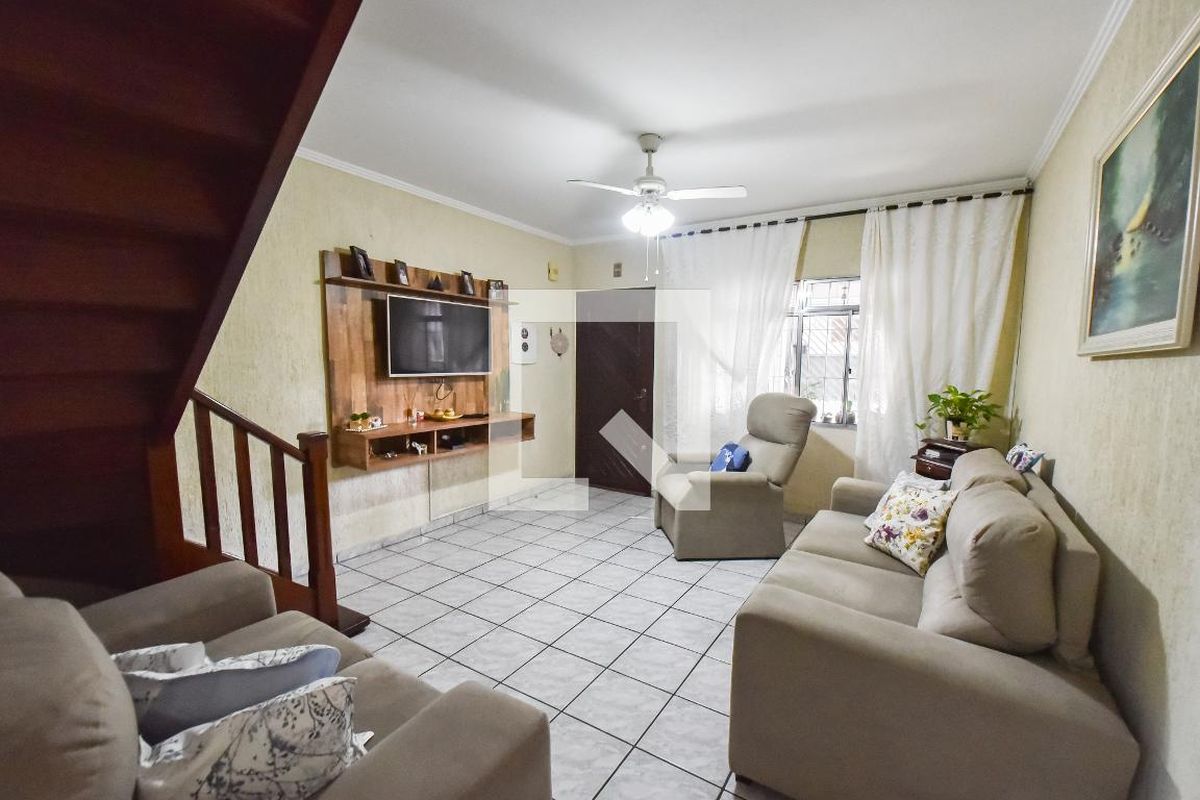 Casa, 3 quartos, 132 m² - Foto 2
