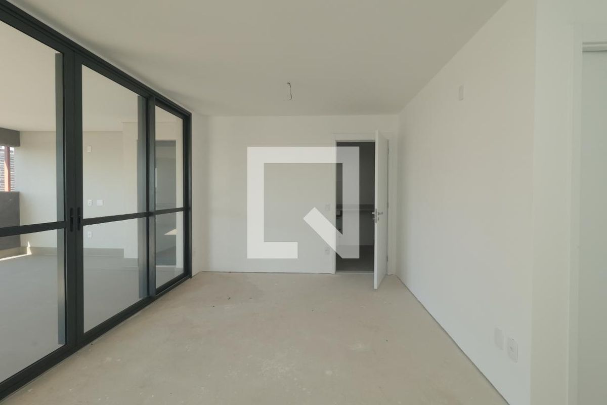 Apartamento, 3 quartos, 144 m² - Foto 2