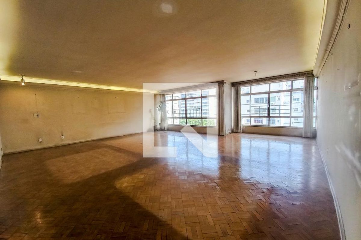 Apartamento, 3 quartos, 220 m² - Foto 2