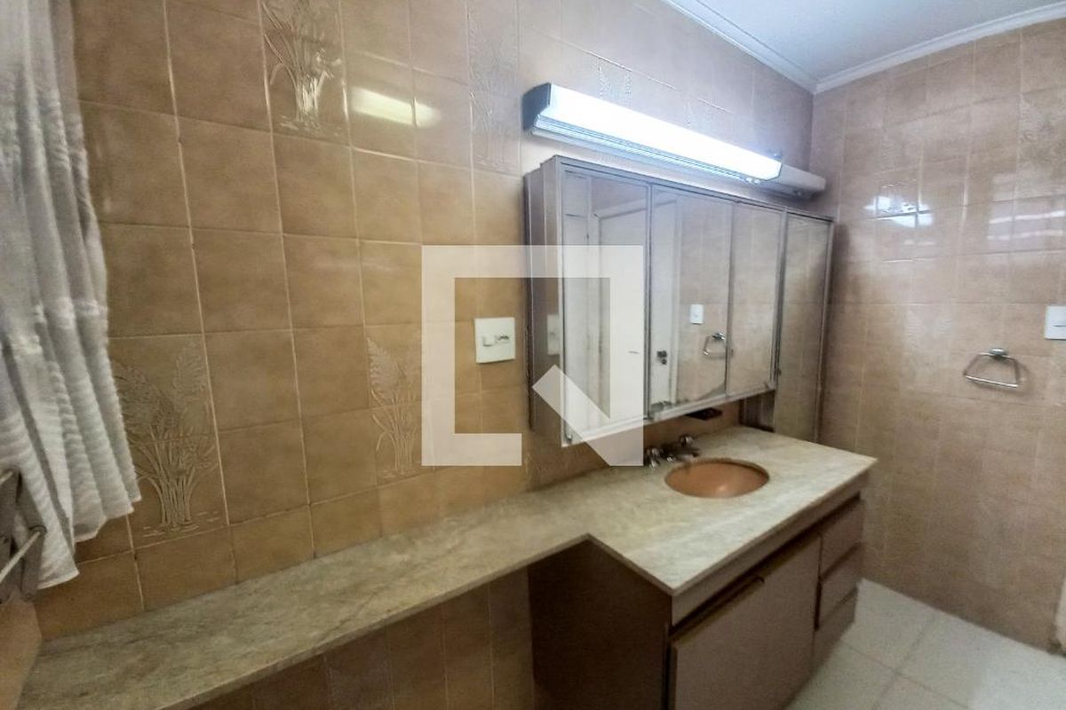 Apartamento, 3 quartos, 220 m² - Foto 37
