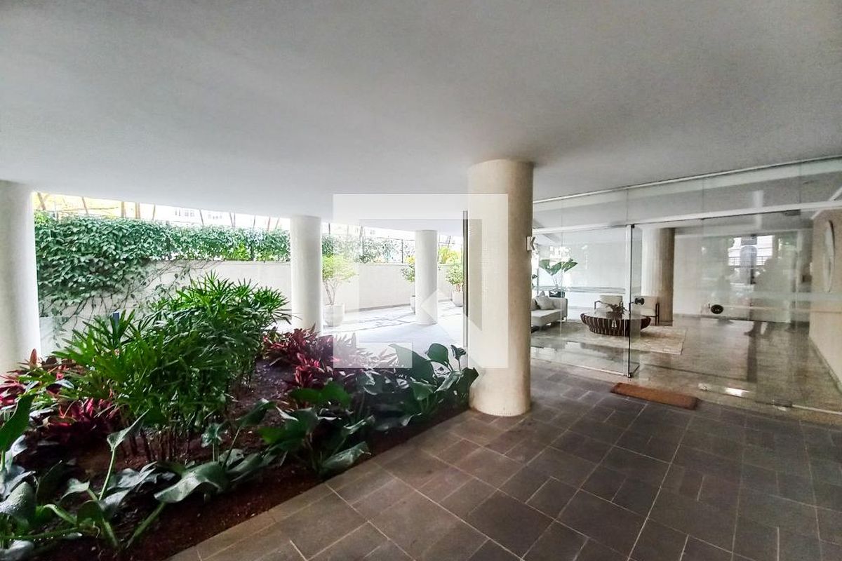 Apartamento, 3 quartos, 220 m² - Foto 61