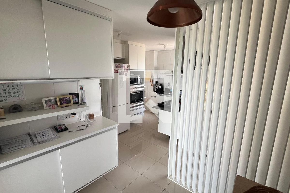 Apartamento à Venda - Lot. Alphaville Campinas, 4 Quartos,  140 m2 em , Campinas - sp | SoloBR