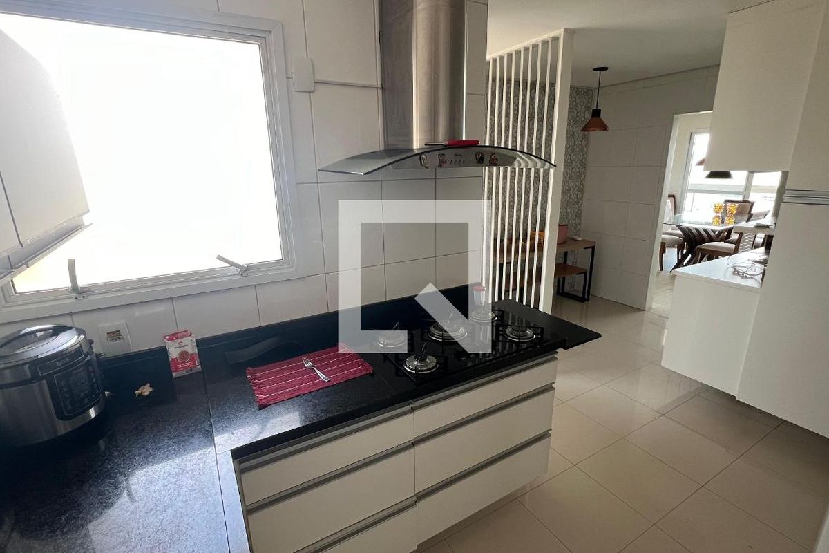 Apartamento à Venda - Lot. Alphaville Campinas, 4 Quartos,  140 m2 em , Campinas - sp | SoloBR