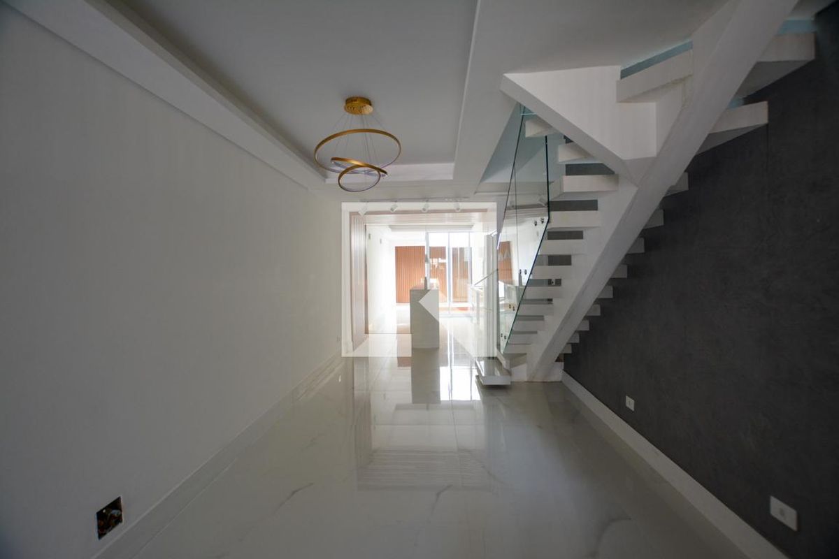 Casa, 3 quartos, 180 m² - Foto 2