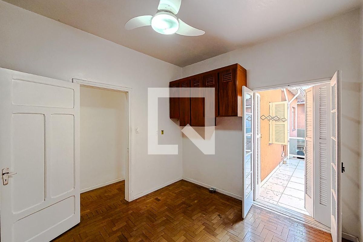 Casa, 3 quartos, 253 m² - Foto 13