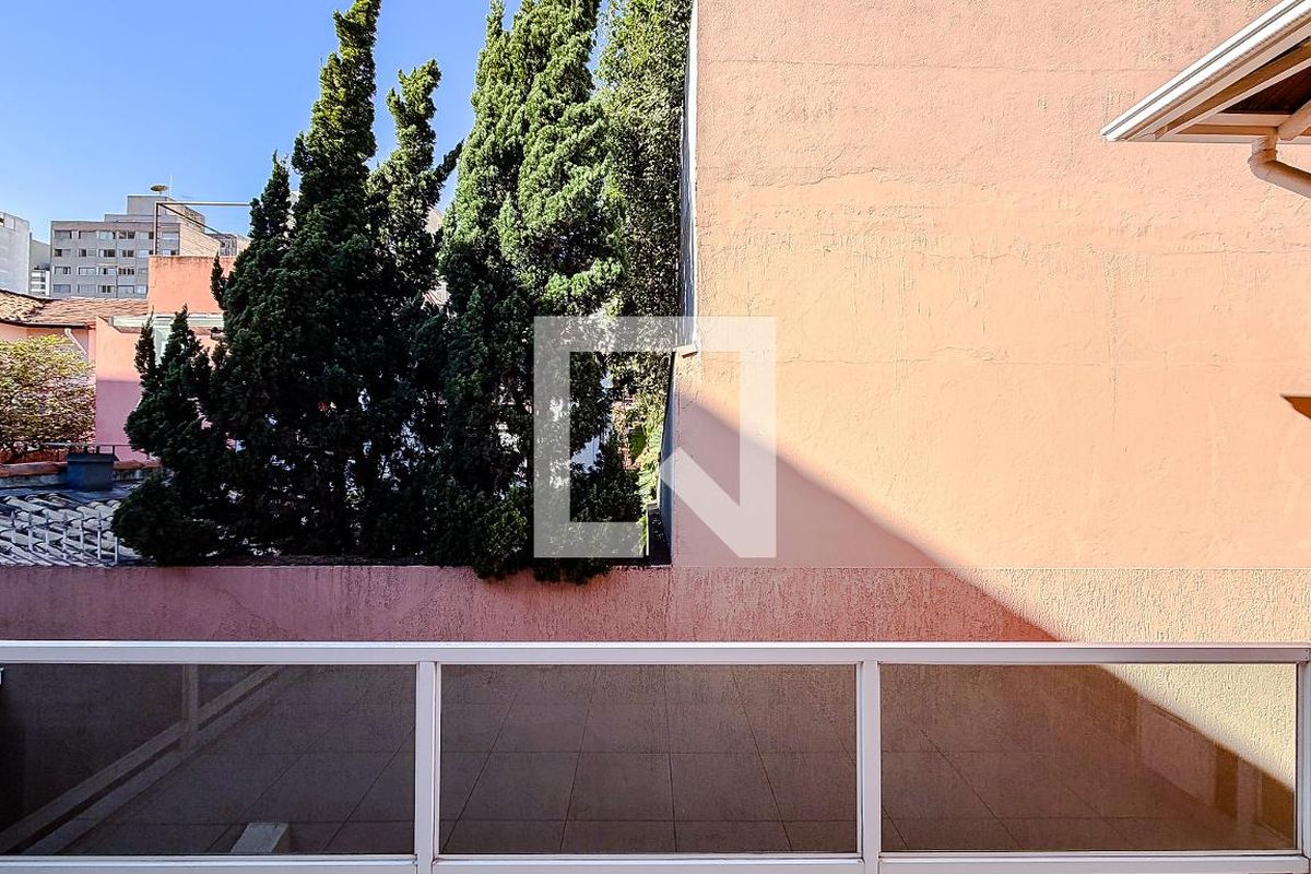 Casa, 3 quartos, 253 m² - Foto 23