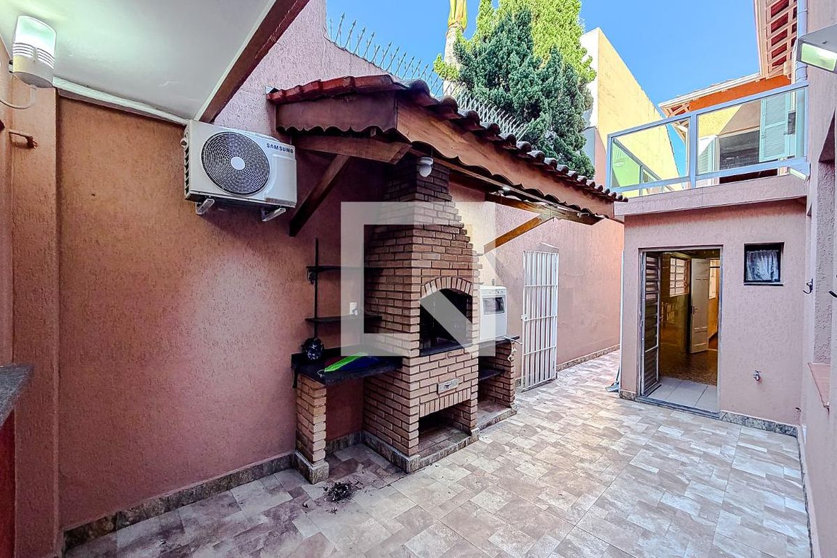 Casa, 3 quartos, 253 m² - Foto 35