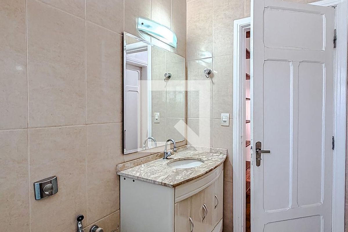 Casa, 3 quartos, 253 m² - Foto 28