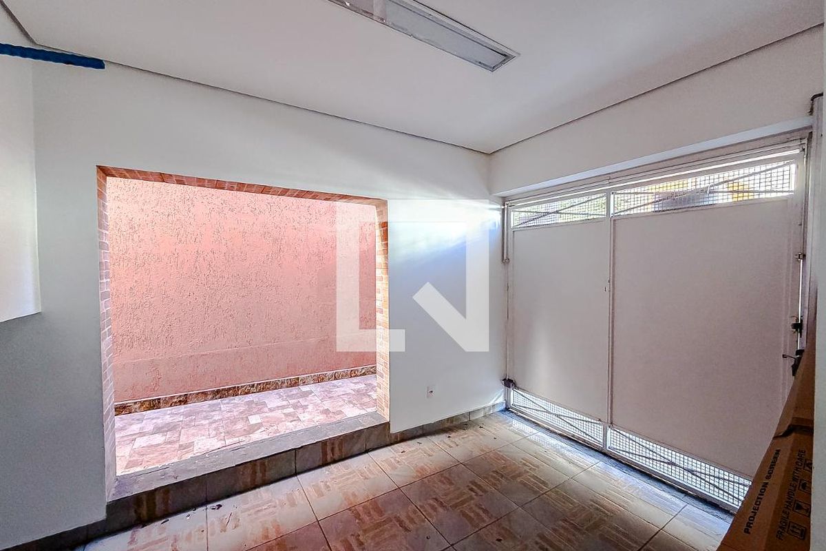 Casa, 3 quartos, 253 m² - Foto 67