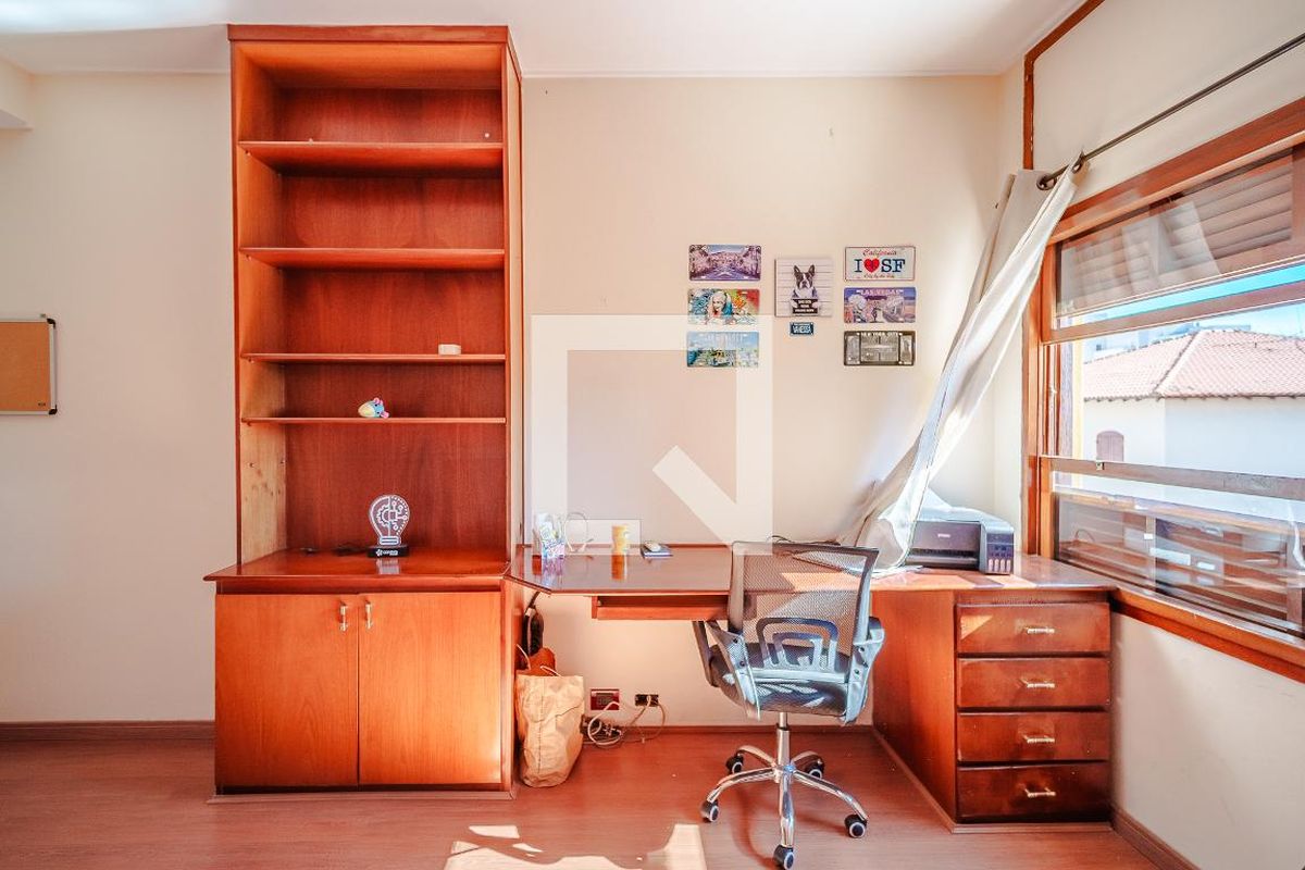 Casa, 4 quartos, 350 m² - Foto 33