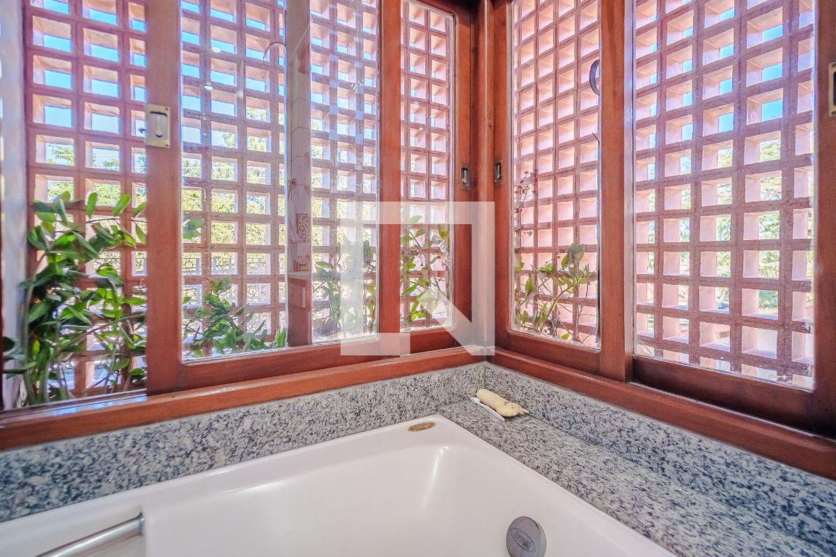 Casa, 4 quartos, 350 m² - Foto 55