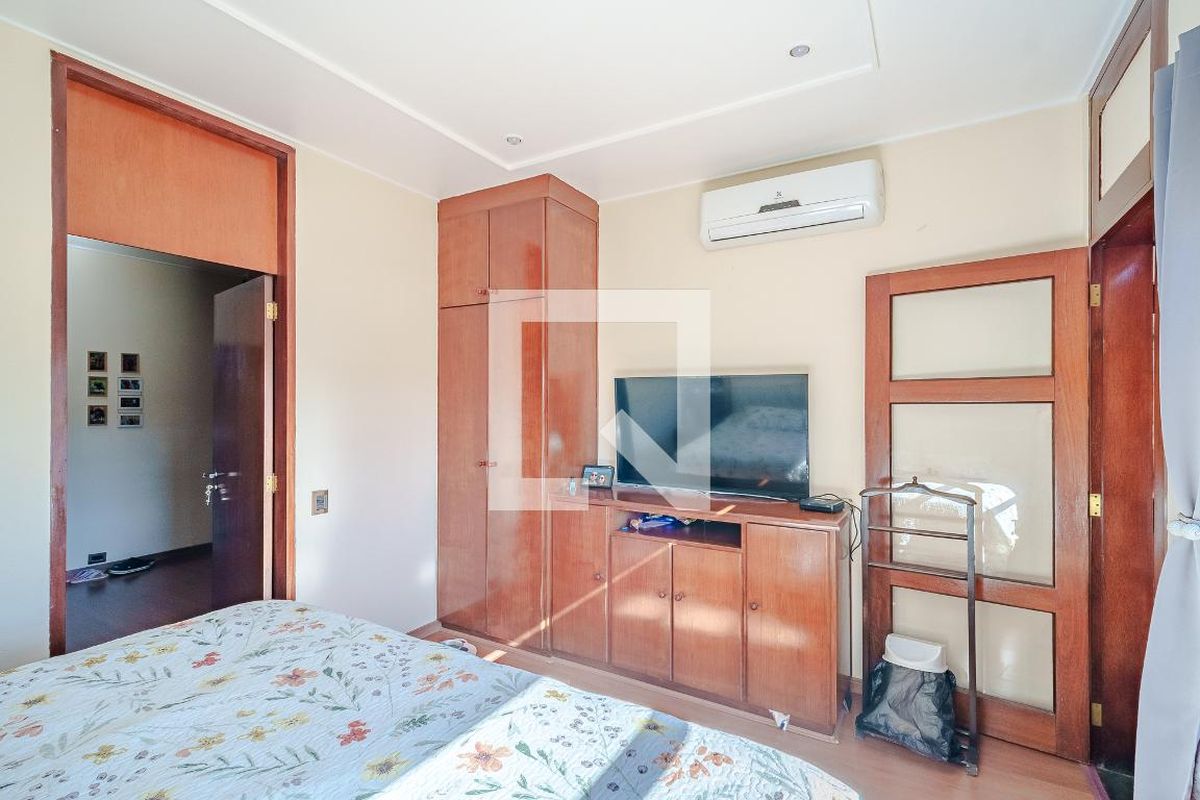 Casa, 4 quartos, 350 m² - Foto 23