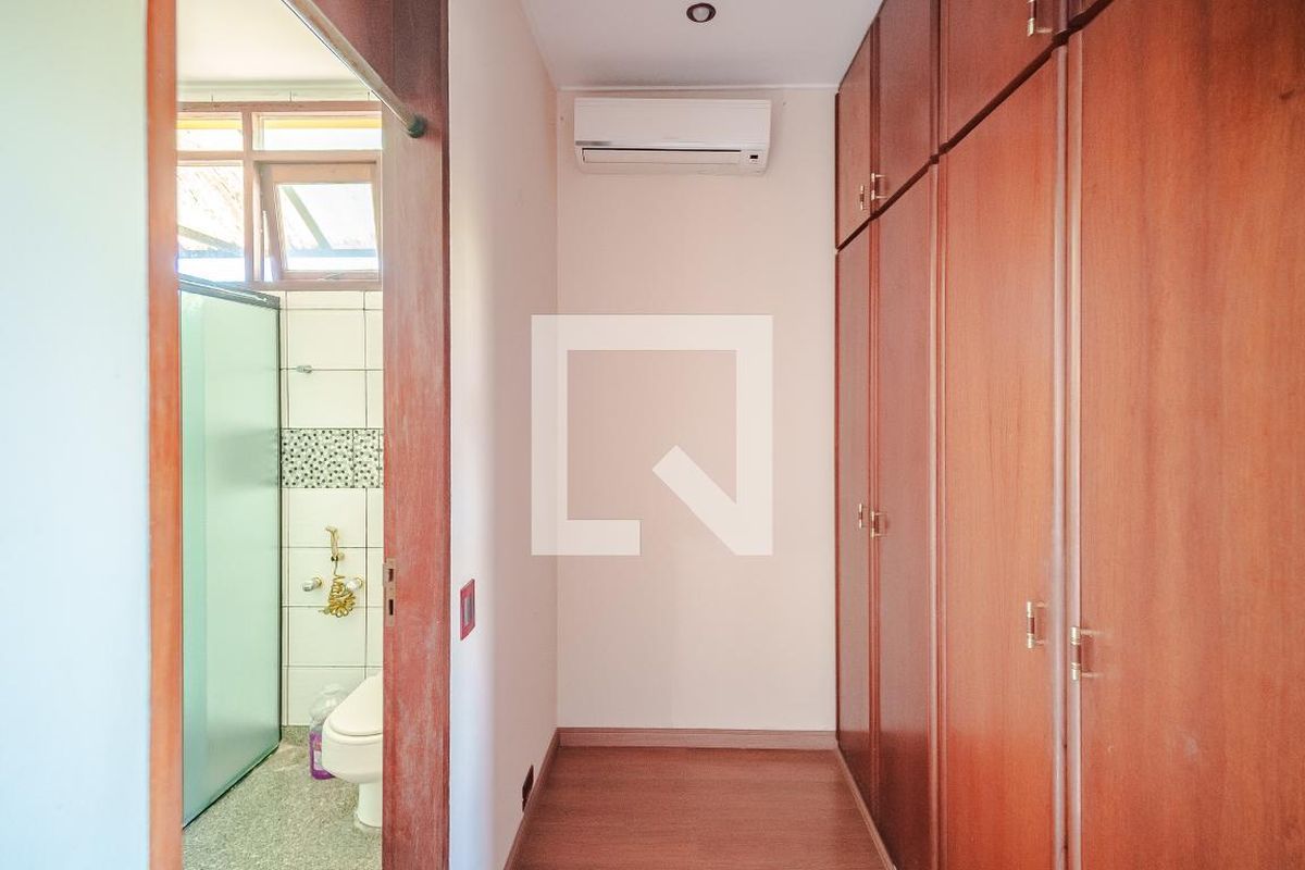 Casa, 4 quartos, 350 m² - Foto 61