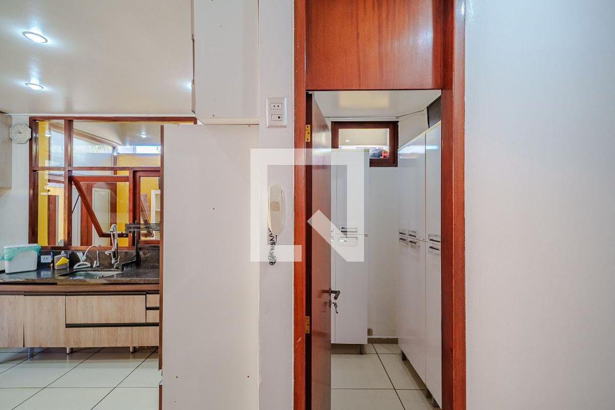 Casa, 4 quartos, 350 m² - Foto 19