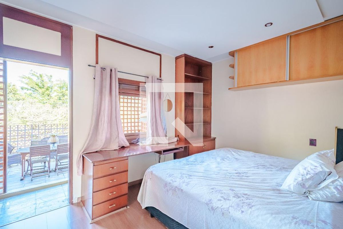 Casa, 4 quartos, 350 m² - Foto 37
