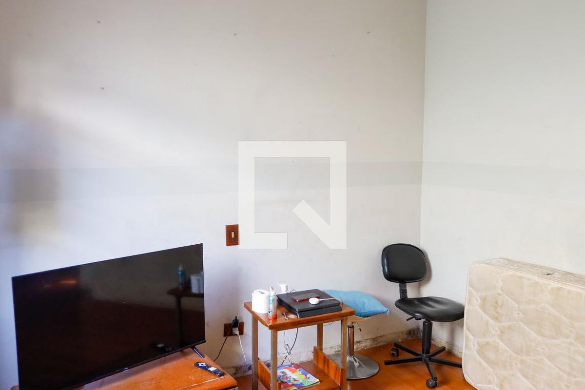 Casa, 3 quartos, 240 m² - Foto 11