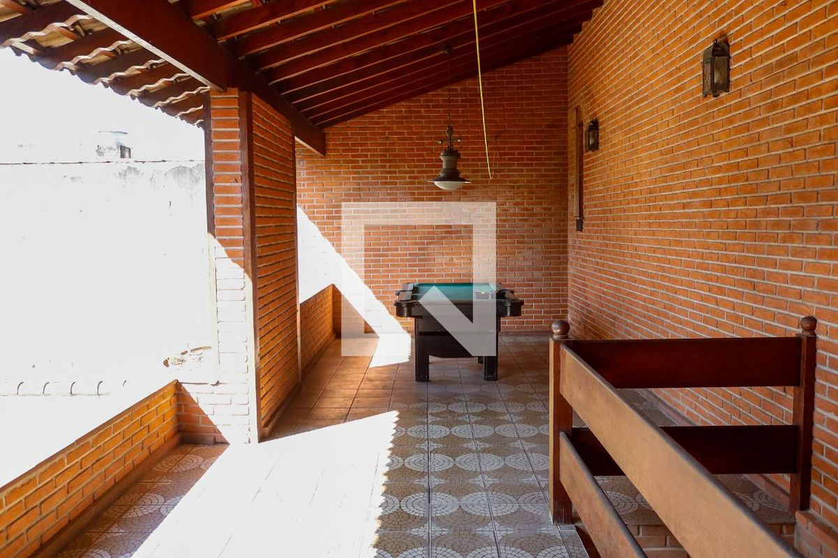Casa, 3 quartos, 240 m² - Foto 46