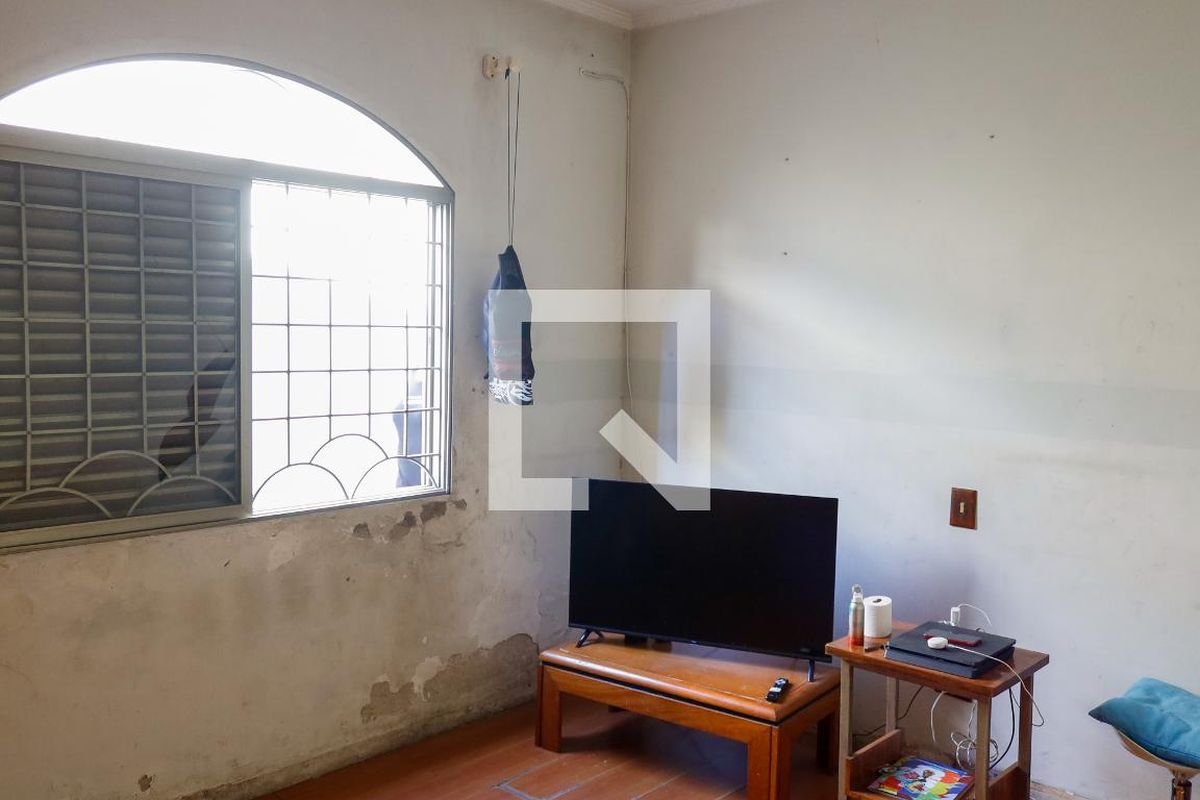 Casa, 3 quartos, 240 m² - Foto 10
