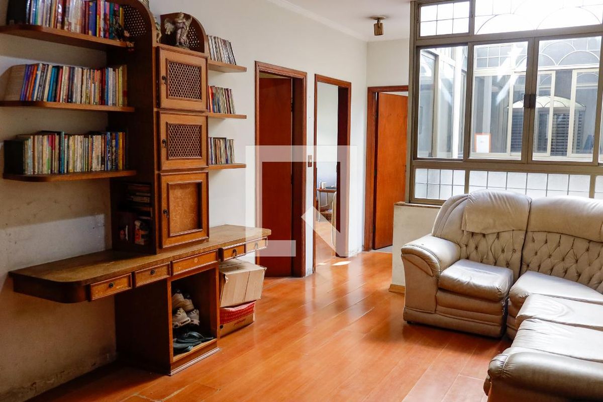 Casa, 3 quartos, 240 m² - Foto 6