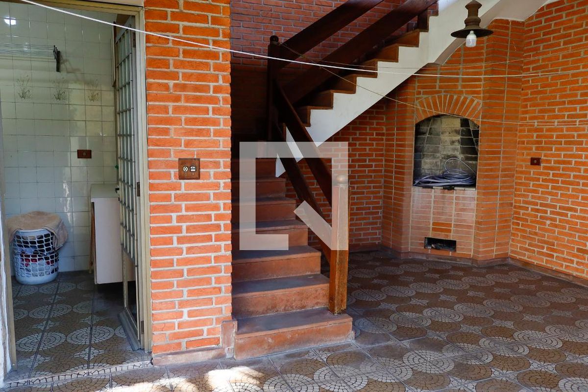 Casa, 3 quartos, 240 m² - Foto 42